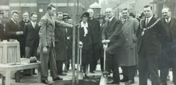 Alfred Salter, planting a Tree of Heaven at the opening of the Tanner Street playground, May 1929 © Southwark Local History Library and Archive